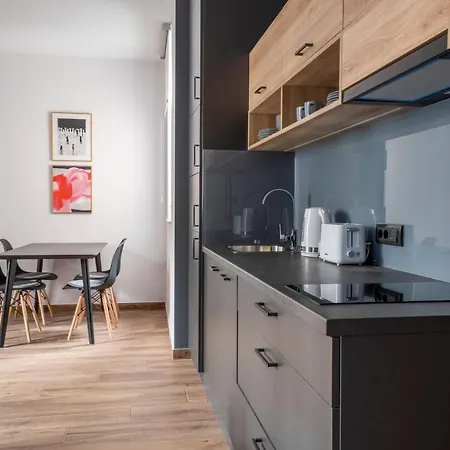 Hostgost Selected - Botanical Garden *