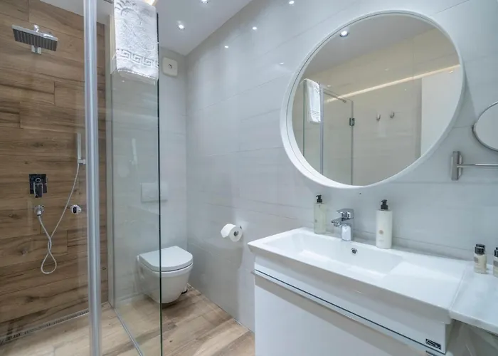 Hostgost Selected - Botanical Garden